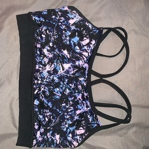Sports bra/ active top
